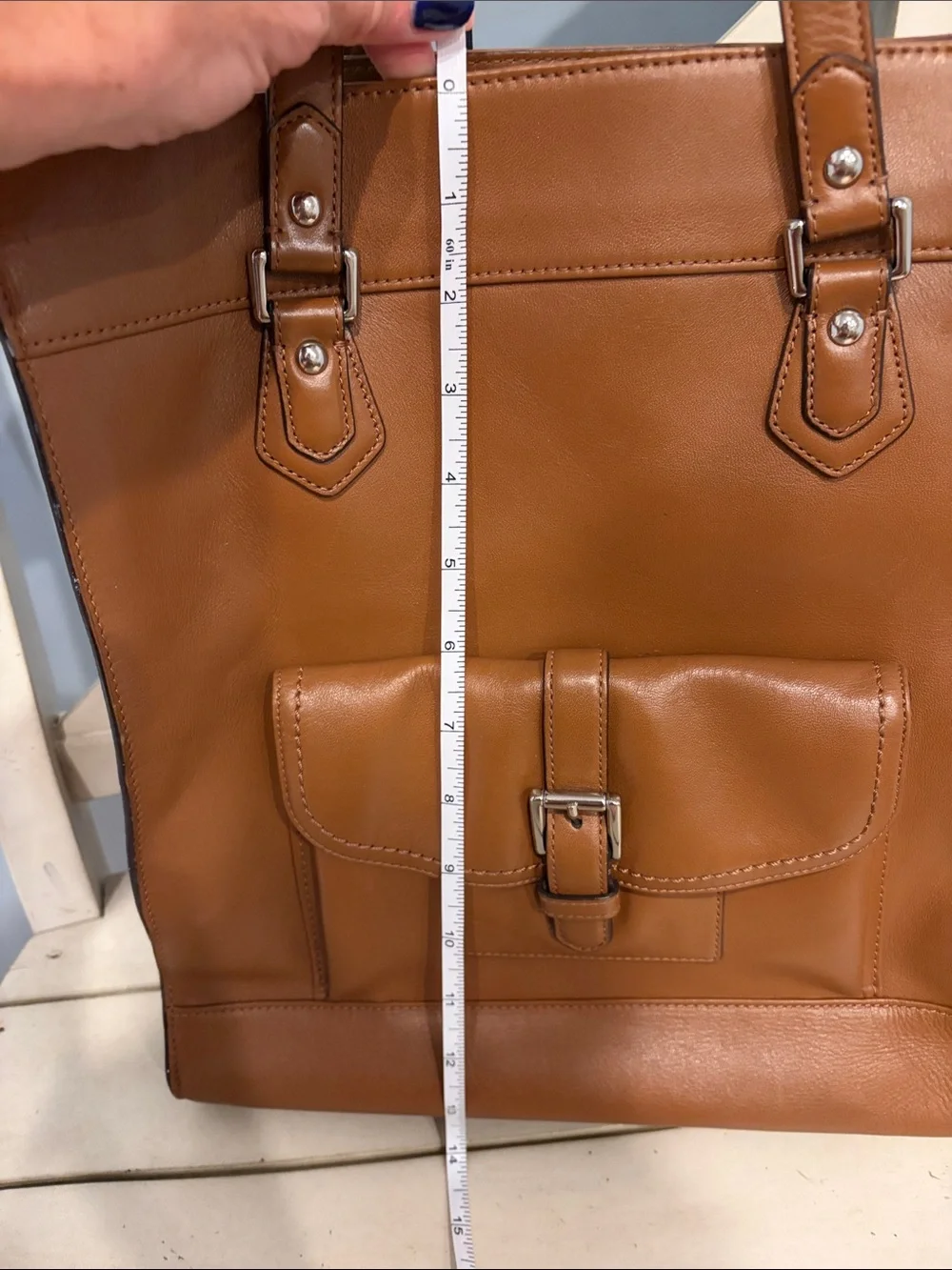 Coach Classic Tan Leather Tote Bag - Versatile Everyday Carry